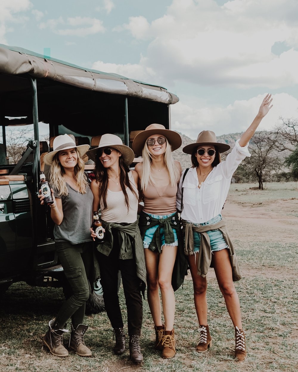 What to wear on an Africa safari tour?