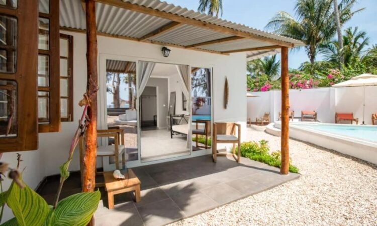 Seashore Beach Hotel